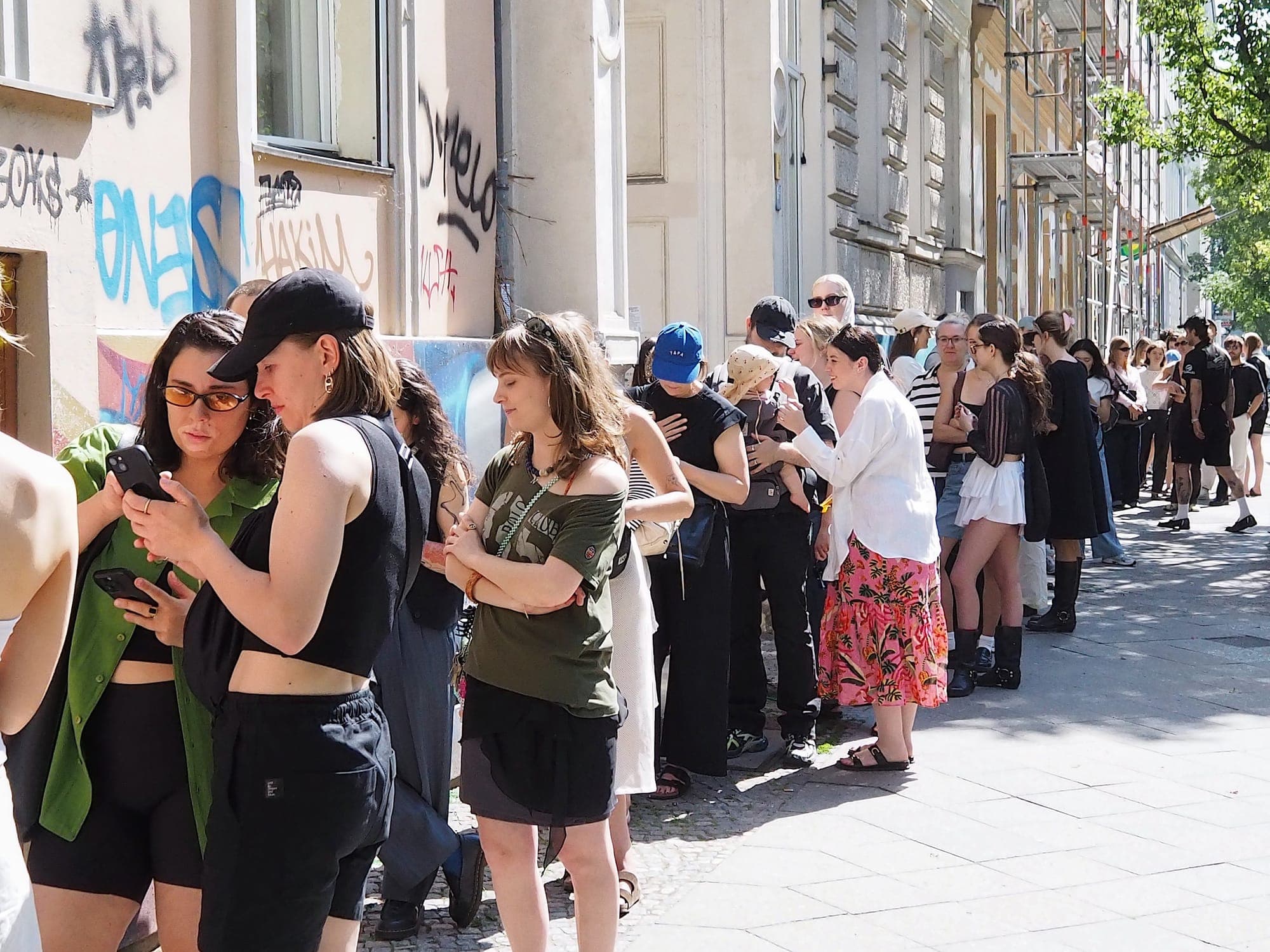 The line outside the Gustaf Westman x Kindred pop-up lasted all weekend long. Photo: @atouchofthesun