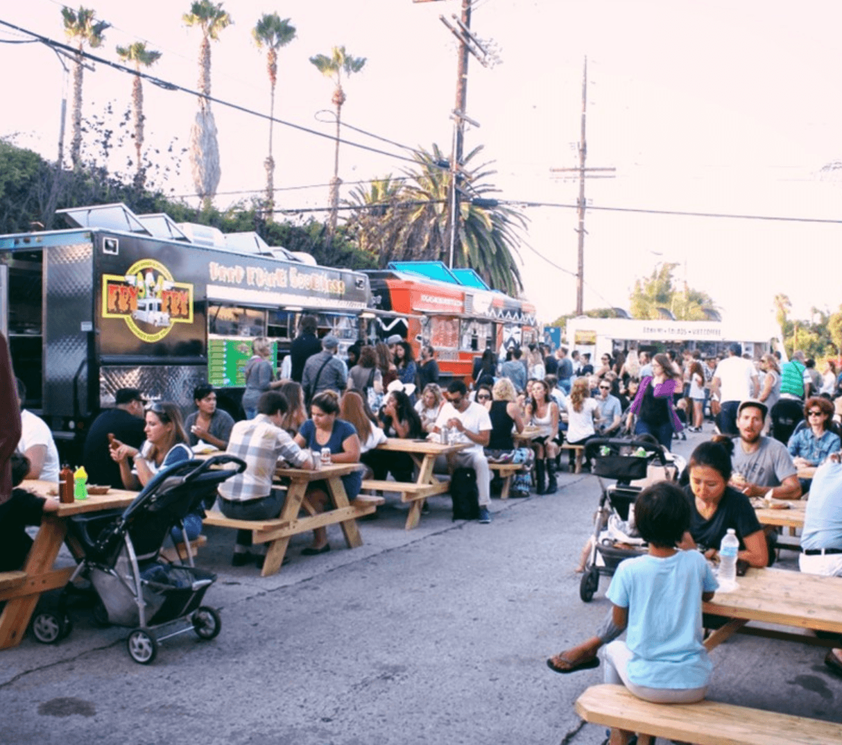 Experience the best of Venice Beach with Kindred. Start your day with a walk on the beach, then head to Abbot Kinney Boulevard for a full day of shopping and dining. After a day of exploration, relax at one of Kindred's cozy home exchanges and enjoy the comfort of a home away from home.